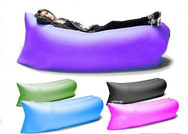 Saco de dormir perezoso inflable de Laybag del bolso del Portable que acampa con el nilón o el material del PVC