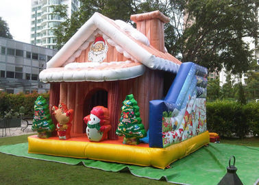 Castillo animoso inflable de Papá Noel de la Feliz Navidad del PVC de Cuatomized 0.55m m para el juego de los niños