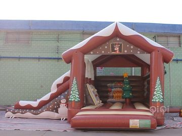 Diapositiva de la casa de la despedida de las decoraciones de Inflatables de la Navidad combinada con la diapositiva durante invierno