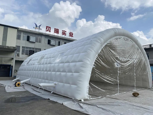 Tienda inflable del túnel de lavado al aire libre grande portátil apretado del aire para el campo de fútbol