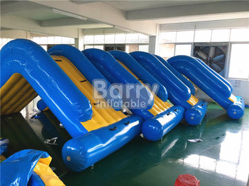 Diapositiva inflable flotante del agua del anuncio publicitario 4 * 2 * los 2M con la lona del PVC de 0.9m m