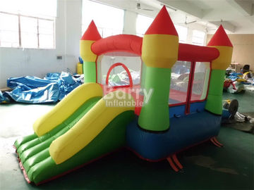 Mini gorilas inflables modificadas para requisitos particulares del partido, casa del salto con la pequeña diapositiva para los niños