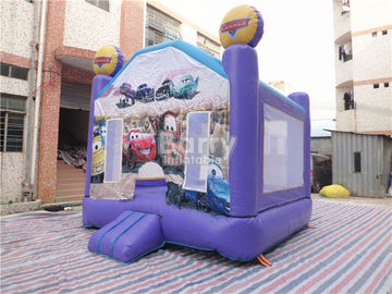 Partido de casa púrpura de la despedida de los coches de la seguridad profesional animosa inflable al aire libre del castillo
