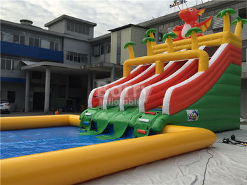 Parque inflable del agua de la diapositiva de encargo del dinosaurio con la piscina para el verano