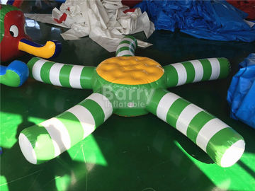 Juguetes inflables herméticos del agua del PVC de la aduana 0.9m m para la promoción