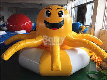 La piscina inflable modificada para requisitos particulares del pulpo amarillo flota para el parque del agua de la aguamarina