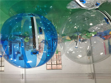 Los juguetes inflables al aire libre del PVC/de TPU caminan blanco los 2m en las bolas del agua, bola que camina del agua inflable de los niños