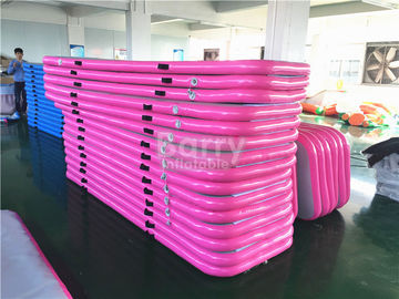 Estera inflable rosada suave durable de la gimnasia de la pista de aire/estera de agua flotante