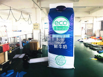Productos inflables de la publicidad de la lona del PVC, botella de leche modelo inflable para al aire libre