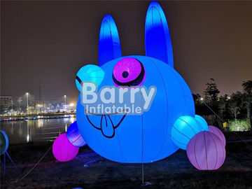 Globo inflable precioso de la iluminación del conejo de la Navidad al aire libre para el anuncio