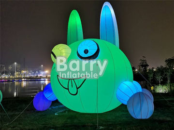Globo inflable precioso de la iluminación del conejo de la Navidad al aire libre para el anuncio
