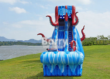 lona del PVC de 0.55m m diapositiva de la batalla del océano de 25 pies, tobogán acuático inflable de los adultos para el patio trasero