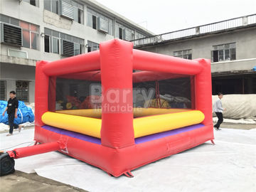 Último boxeo animoso gigante rojo y amarillo de los juegos inflables de los deportes de los niños/de los adultos con los guantes