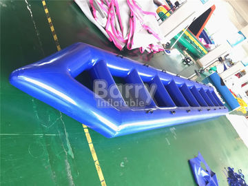 Protección del medio ambiente inflable loca azul del barco de vuelo del agua del parque del agua del PVC
