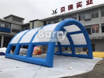 Tienda de refugio inflable durable modificada para requisitos particulares del acontecimiento del tamaño con el túnel