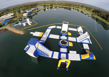 Parque inflable gigante del agua de los niños asombrosos para el mar/el océano el 17x8m Customzied