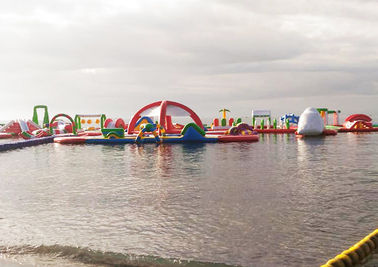 Parque inflable del agua de la isla, parques de atracciones fantásticos para el acontecimiento comercial
