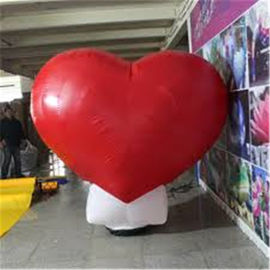 Productos inflables permanentes de la publicidad de la decoración del banquete de boda del LED, corazón rojo inflable grande
