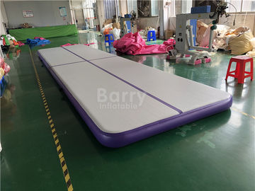 Púrpura de salto de la estera de la seguridad de la protección de aire de la pista del piso inflable hermético de la gimnasia
