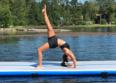 Estera flotante de la yoga del agua inflable de la aguamarina del deporte acuático de la aptitud en piscina o el lago