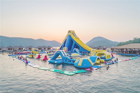 Juegos inflables del parque del agua del entretenimiento para la piscina