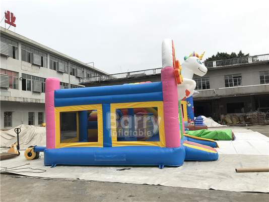 Parque modificado para requisitos particulares de la despedida del PVC Unicorn Inflatable Jumping Bouncer House para la actividad