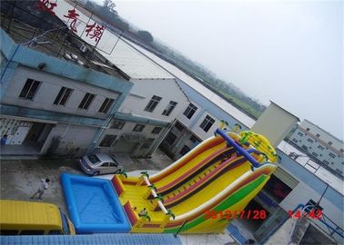 Tobogán acuático inflable asombroso, el tobogán acuático inflable industrial más grande de China