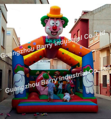 La casa inflable de la gorila del PVC 18OZ colorida explota el castillo y la diapositiva