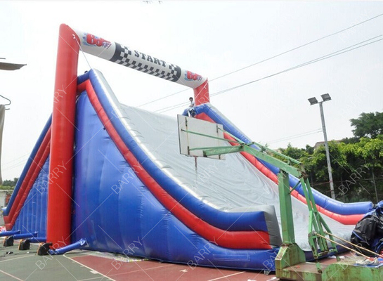 Caso comercial de Singapur Gran evento de 5 km de recorrido de obstáculos gigante inflable