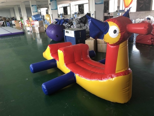 Piscina del patio trasero Niños Pequeños juguetes acuáticos Animales Flotas Curso de obstáculos inflable en el agua