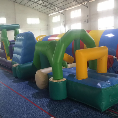 Curso de obstáculos de agua inflable personalizado en la piscina / carrera inflable con logotipo personalizado