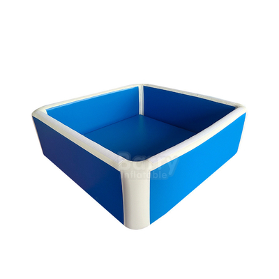 Piscina de tamaño grande portátil plegable Pvc con puntada de goteo Inflable sobre el suelo