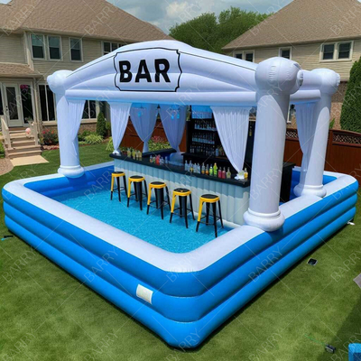 Nuevo diseño piscina flotante de PVC inflable bares patio trasero piscina inflable para adultos con barra con asiento