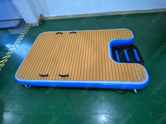 Rampa de mascotas ajustable de color de madera plegable Rampa portátil para perros para lago y piscina