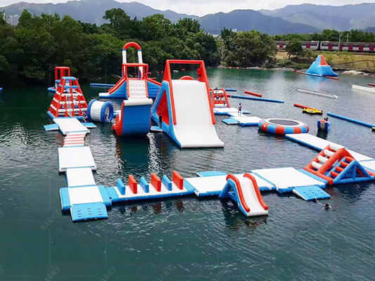 Jardín acuático flotante y inflable personalizado, perfecta adición a la experiencia del parque acuático.