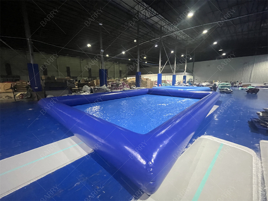 Piscina de agua pequeña azul portátil para niños hecha de lona de PVC duradera perfecta para la diversión del verano y juegos acuáticos