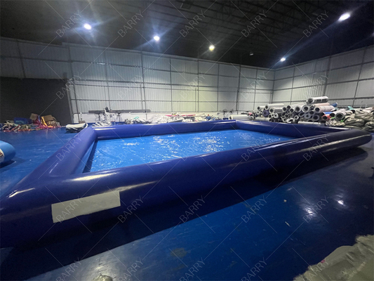 Piscina de agua pequeña azul portátil para niños hecha de lona de PVC duradera perfecta para la diversión del verano y juegos acuáticos