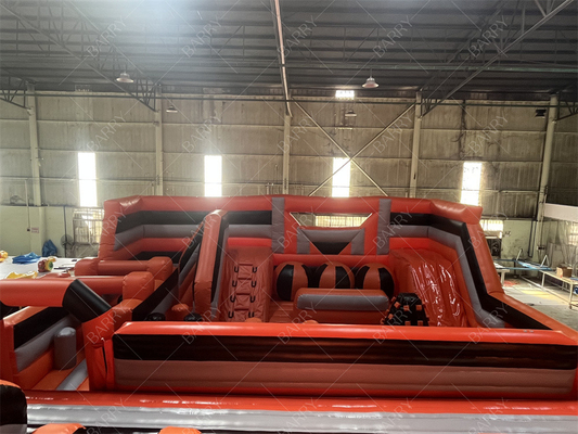 Parque temático inflable con juego deportivo