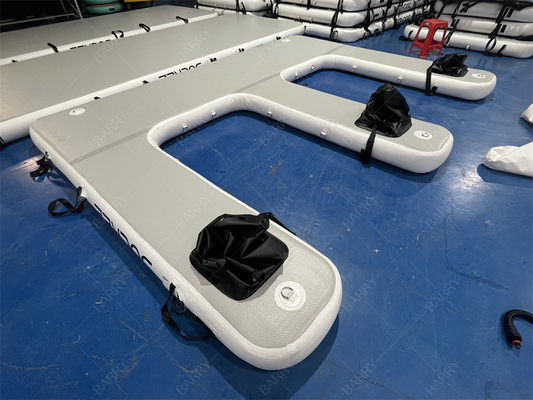 Alta calidad de personalización puente inflable cubierta de la plataforma flotante de la forma E Air Pontoon puente inflable