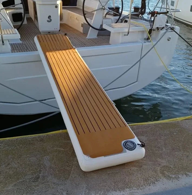 Material DWF + EVA para exteriores Pontoon inflable Pasarela de esquí de chorro Plataformas flotantes de muelles
