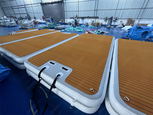 Material DWF + EVA para exteriores Pontoon inflable Pasarela de esquí de chorro Plataformas flotantes de muelles