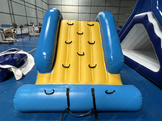 Tobogán de escalada y torre de agua inflable para lago, tobogán acuático flotante inflable de venta directa de fábrica para parque acuático