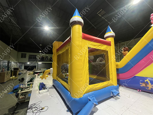 dibujos animados castillo inflable de PVC divertida casa de rebote para parques temáticos o fiestas