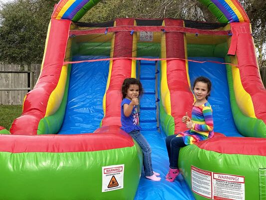 Gran color del arco iris deslizamiento de agua inflable con piscina para niños Gran deslizamiento inflable eventos de patio de juegos