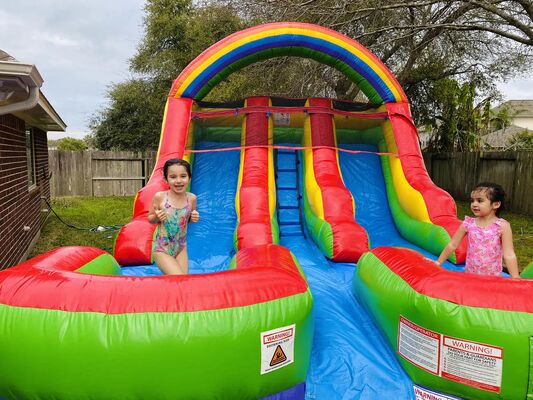 Gran color del arco iris deslizamiento de agua inflable con piscina para niños Gran deslizamiento inflable eventos de patio de juegos