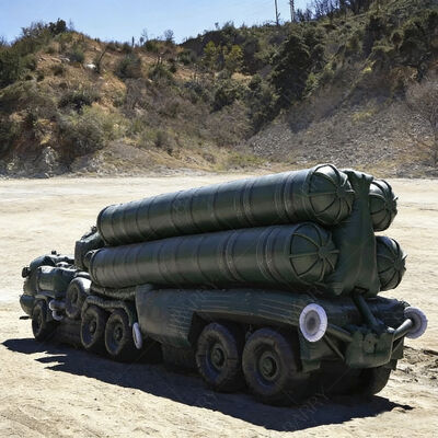 Rendimiento de resistencia al viento Vehículo de misiles de defensa aérea inflable personalizado Señuelo