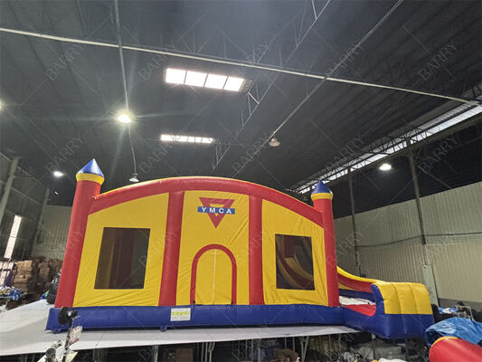Casa de salto inflable comercial de marca con tobogán