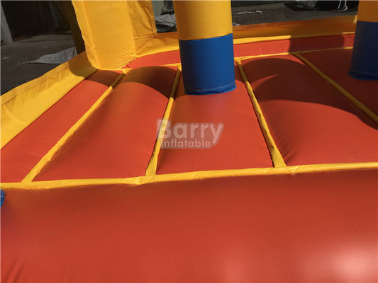 Casa inflable comercial de la despedida de los subordinados para la liquidación, trampolín inflable de la gorila
