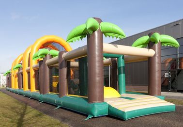 carrera de obstáculos flotante inflable del tema de la carrera de obstáculos de la selva de los 35m con ignífugo