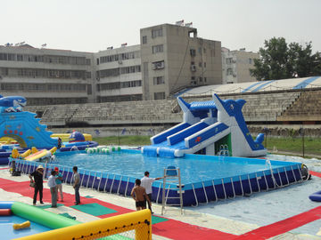 Piscina rectangular del marco metálico